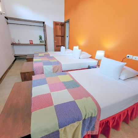 Hotel Con Corazon Гранада Экстерьер фото