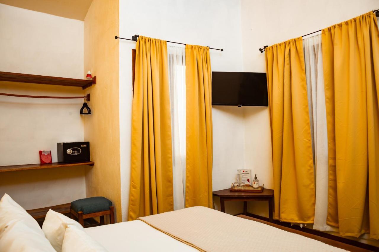 Hotel Con Corazon Гранада Экстерьер фото